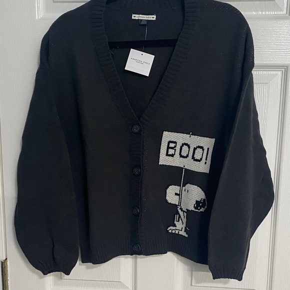 American Eagle charcoal, gray button front cardigan with Snoopy NWT - Picture 4 of 7